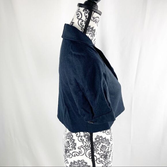 Theory Claude Cropped Linen Silk Jacket - Picture 4 of 9